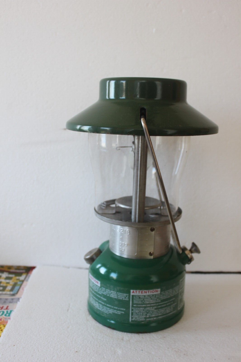COLEMAN 321 B LANTERN 01/78 WITH WIDE TOP AND TAPER GLOBE