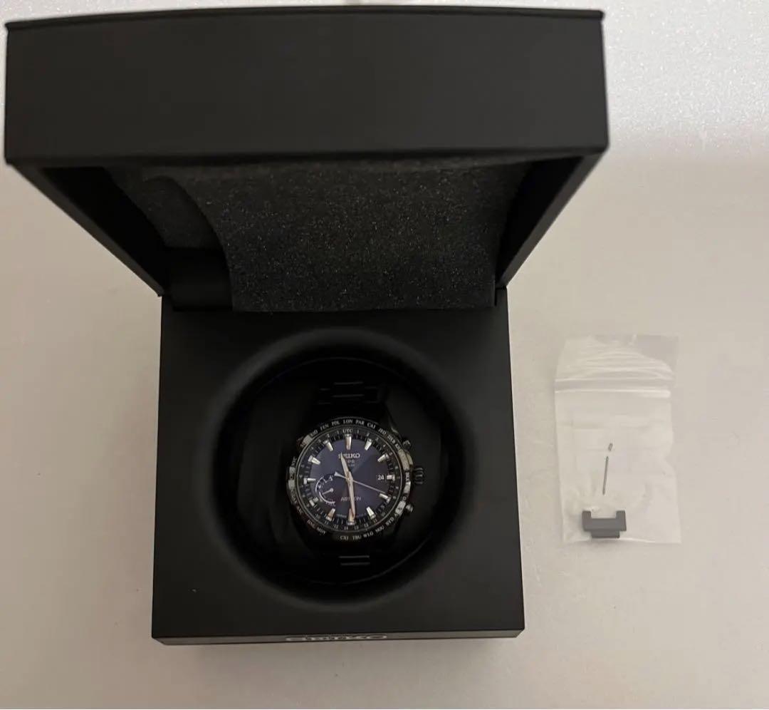 s-l1200.jpg s-l1200.jpg