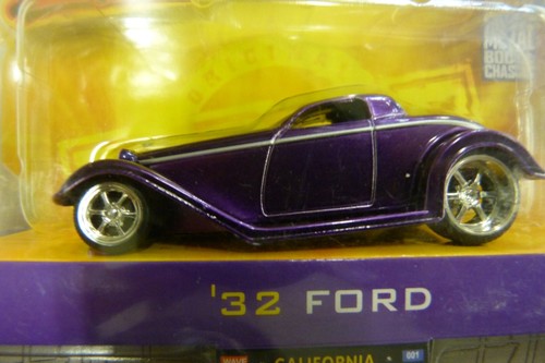 Jada Toys D Rods '32 Ford Purple 2005 Wave 1 Die Cast Car Purple 1/64