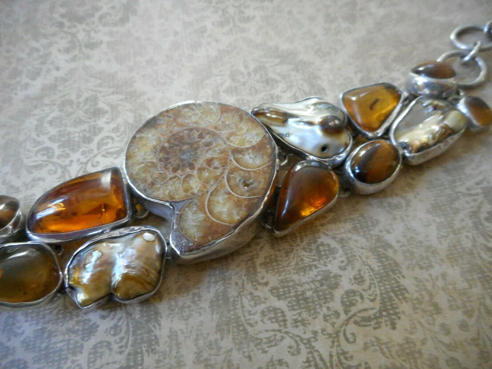 Dramático Brazalete Ojo de Tigre con Cáscara de Ámbar Fósil de Anémona Esterlina RE99C2R Foto 4 de 4