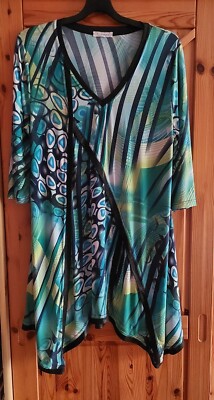 Tolle neue farbenfrohe Tunika von Magna in Gr. 48/50 oder 46