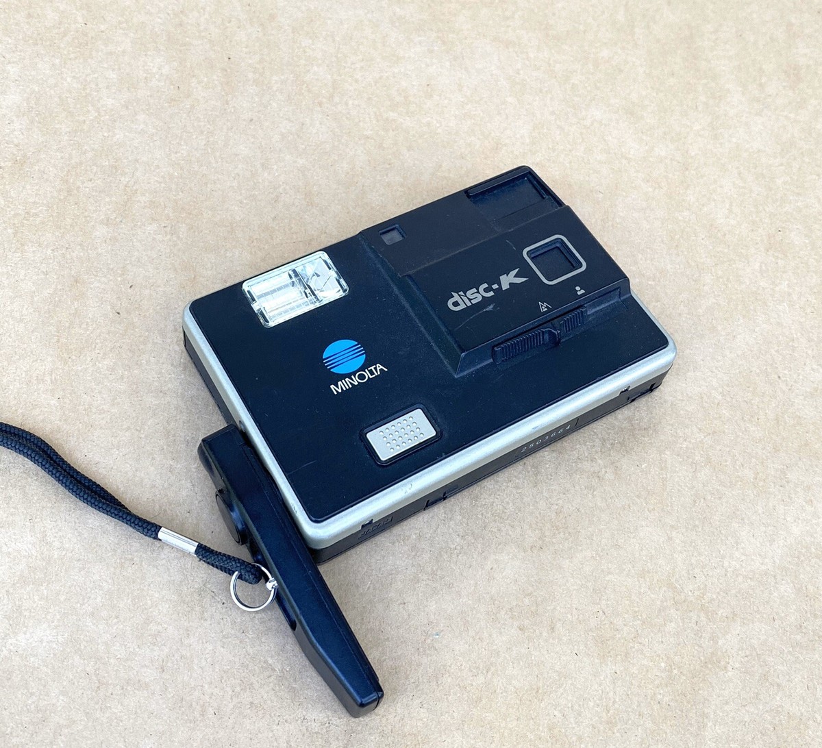 Appareil photo numerique Konica Minolta DIMAGE Z6 6 MEGAPIXELS