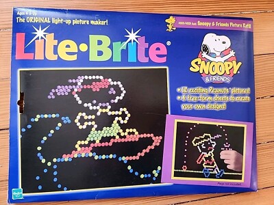 1999 THE ORIGINAL LIGHT-UP PICTURE MAKER LITE*BRITE Snoopy And Friends Refill