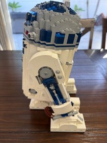 LEGO STAR WARS 10225 R2-D2 Used 100% Complete W/ Manuals