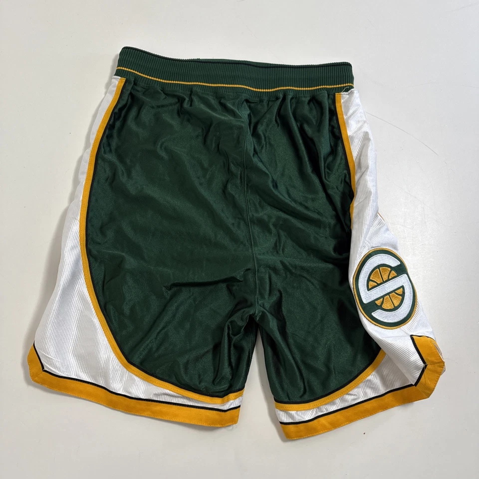 VTG Seattle SuperSonics NBA Shorts Size 36 Team Issued Reebok Noel Felix #16 - Image 2 of 4