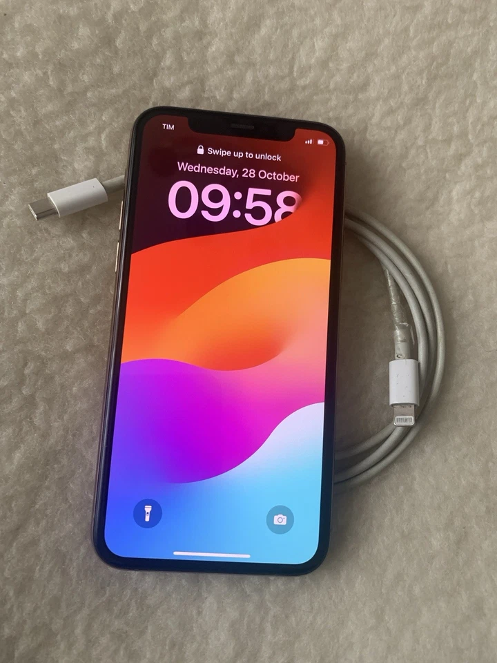 Apple iPhone 11 Pro · 64GB, foto 1 di 5