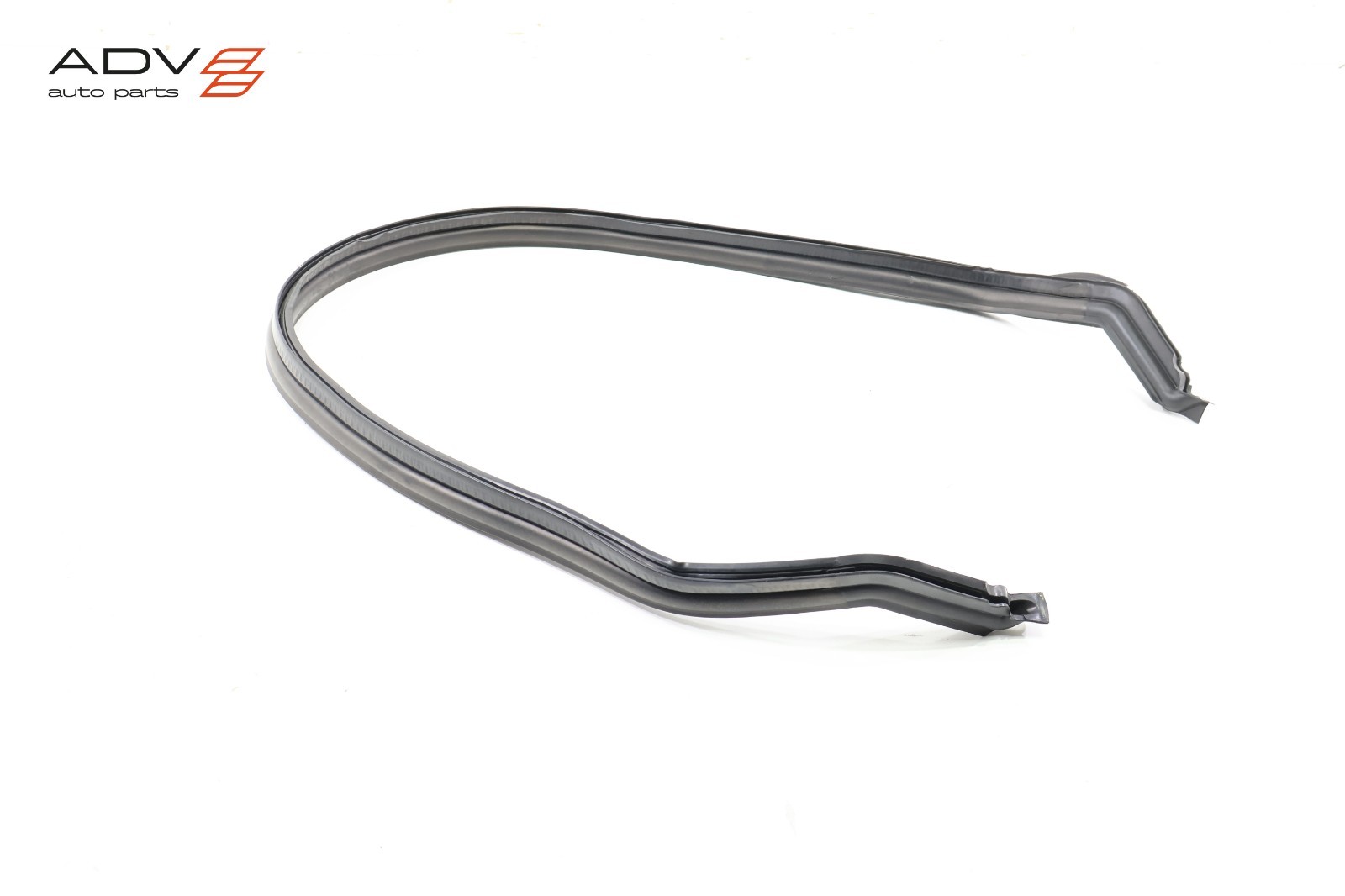 2015 - 2018 FERRARI CALIFORNIA T HOOD BONNET REARWARD WEATHERSTRIP SEAL OEM