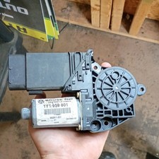 03-10 Vw Beetle Convertible Left Driver Window Regulator Motor 1y1959801 C