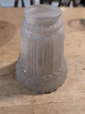 VINTAGE FROSTED GLASS LAMP SHADE EMBOSSED COTTAGE