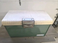 Vintage Rare  1950's Belknap Camping Picnic Cooler/Ice Chest NOS  Original 