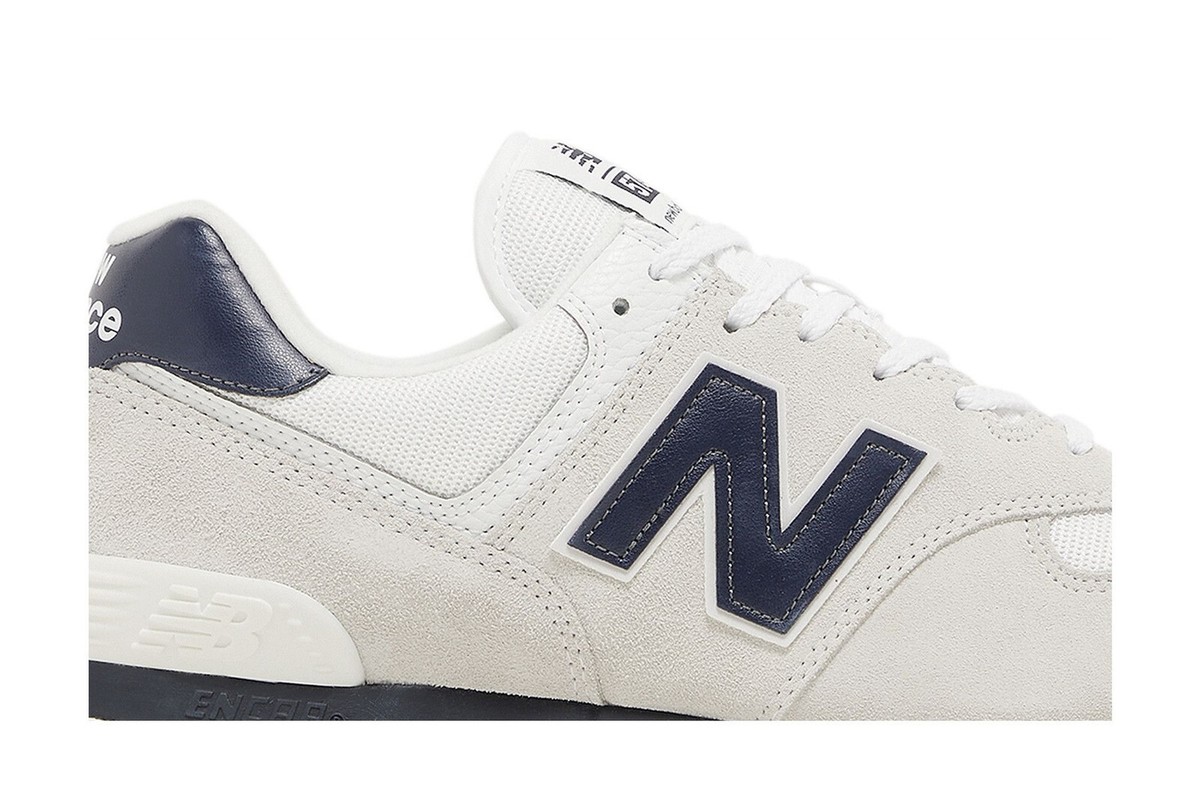 New Balance 574 