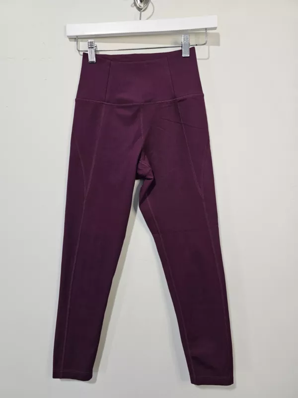 girlfriend-collective crop high rise compression leggings