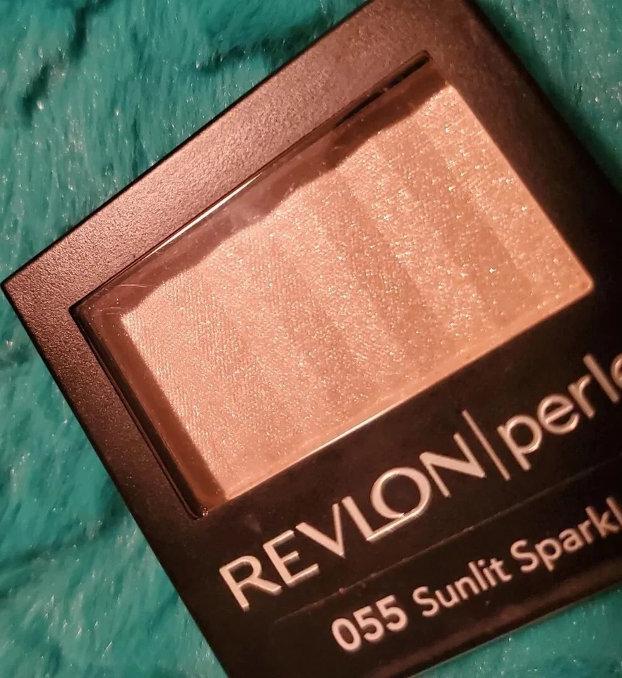 Revlon Colorstay Luxurious Color Perle Eye Shadow~Sunlit Sparkle-055 NEW♡♡ - Image 4 of 4
