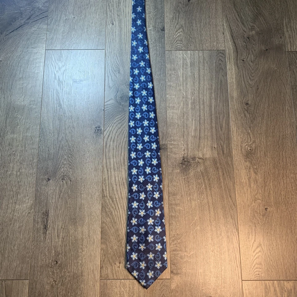 Corbata floral hecha a mano 100 % seda Bloomingdale’s Store para hombre Foto 2 de 4