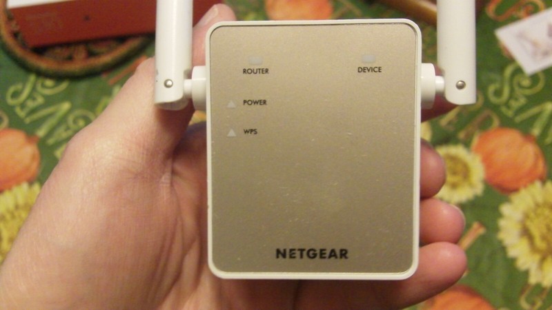 NETGEAR AC1200 Wi-Fi Range Extender - EX6120