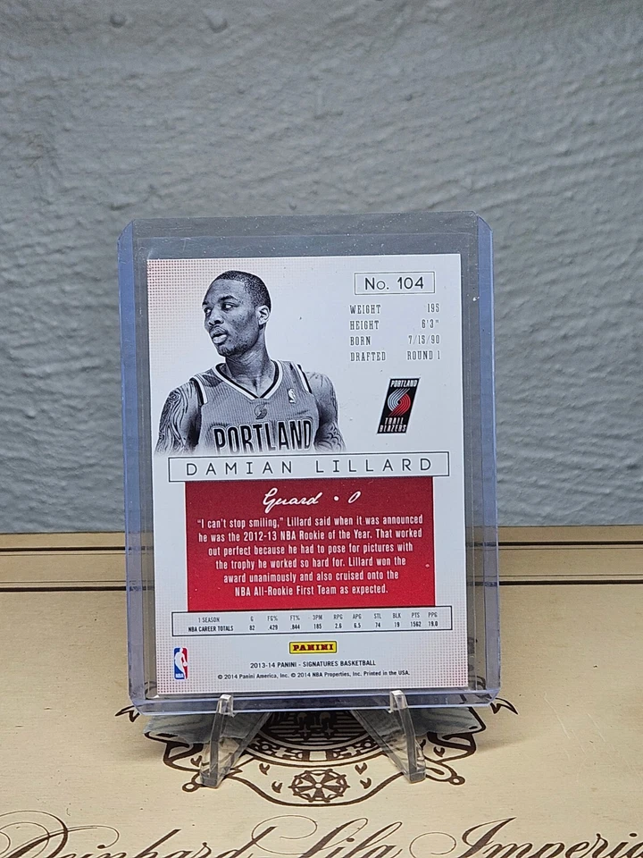 Trail Blazers Damian Lillard Panini Signatures rojo SSP/10 #104 2013-14 Foto 3 de 3
