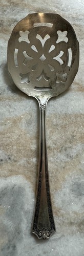 Tomato Server, Solid Piece SHC18 Silverplate by Sheffield Silver Co (USA) 8 5/8"