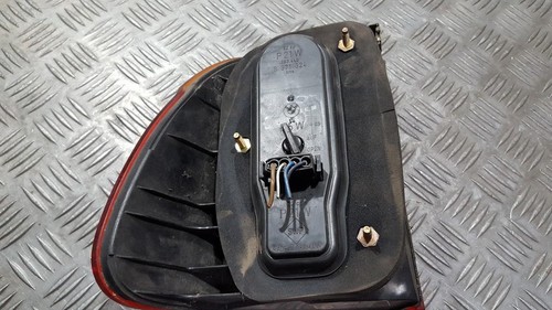 8371324 Lampenträger Rücklicht Rückleuchte innen Heckklappe  B DE259821-34