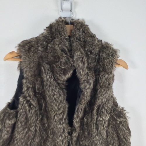 Target womens faux fur vest jacket size 12 brown sleeveless acrylic 050932 - Picture 2 of 9
