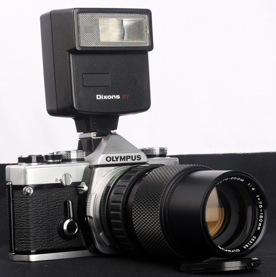 Olympus OM-1 MD 35mm Film SLR c/w Zuiko Auto-Zoom 70-150mm f/4 Lens & Flash Kit - Image 3 of 4