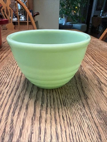 Jeannette Jadeite Jadite Green Small 5.5" Horizontal Rib Ribbed Mixing Bowl
