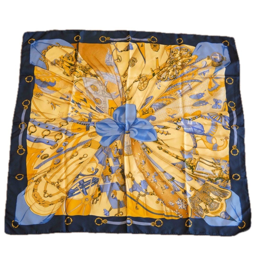 HERMES Silk Scarf Soleil de Soie in Excellent Condition