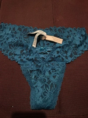 Victoria's Secret Women's Knickers Size M Thong Teal Lace - Image 1 of 4
