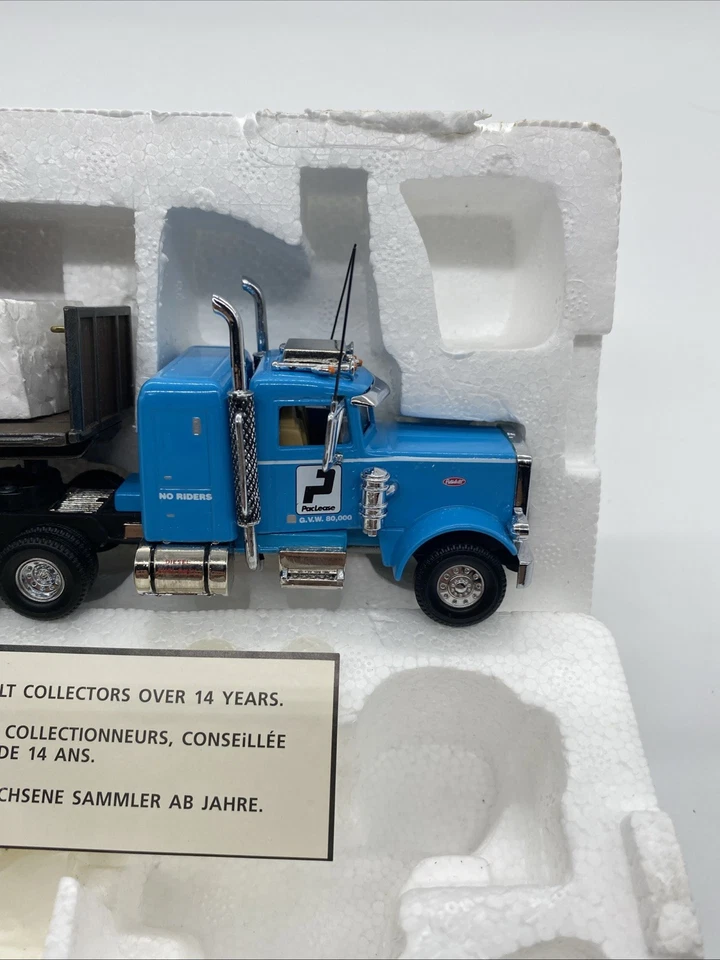 Matchbox 1/43 Peterbuilt 359 Tractor Trailer Transport KS192/SA-M - Image 4 of 4