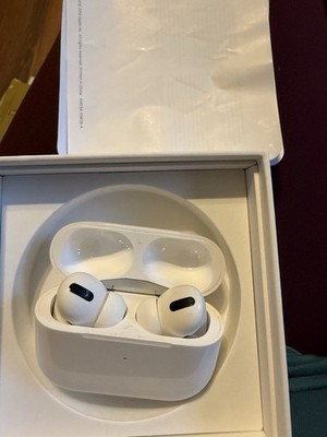 Apple AirPods Pro with MagSafe Wireless Charging Case - White Works But Static