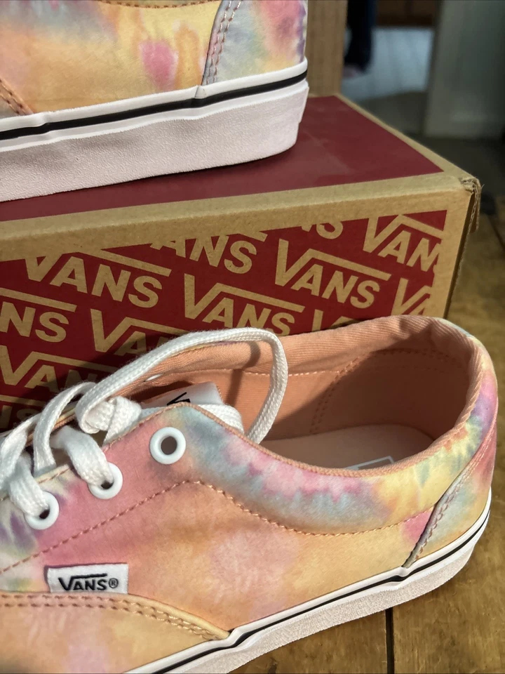 Vans NUEVO Doheny Tie Dye Pastel Lona Tenis Mujer’s 8.5 Parte Superior Baja Zapatos de Skate Foto 4 de 4