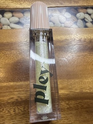 PLEY Lip Gloss ~ Volumizer SPARKLE Billie 0.20 oz X 2