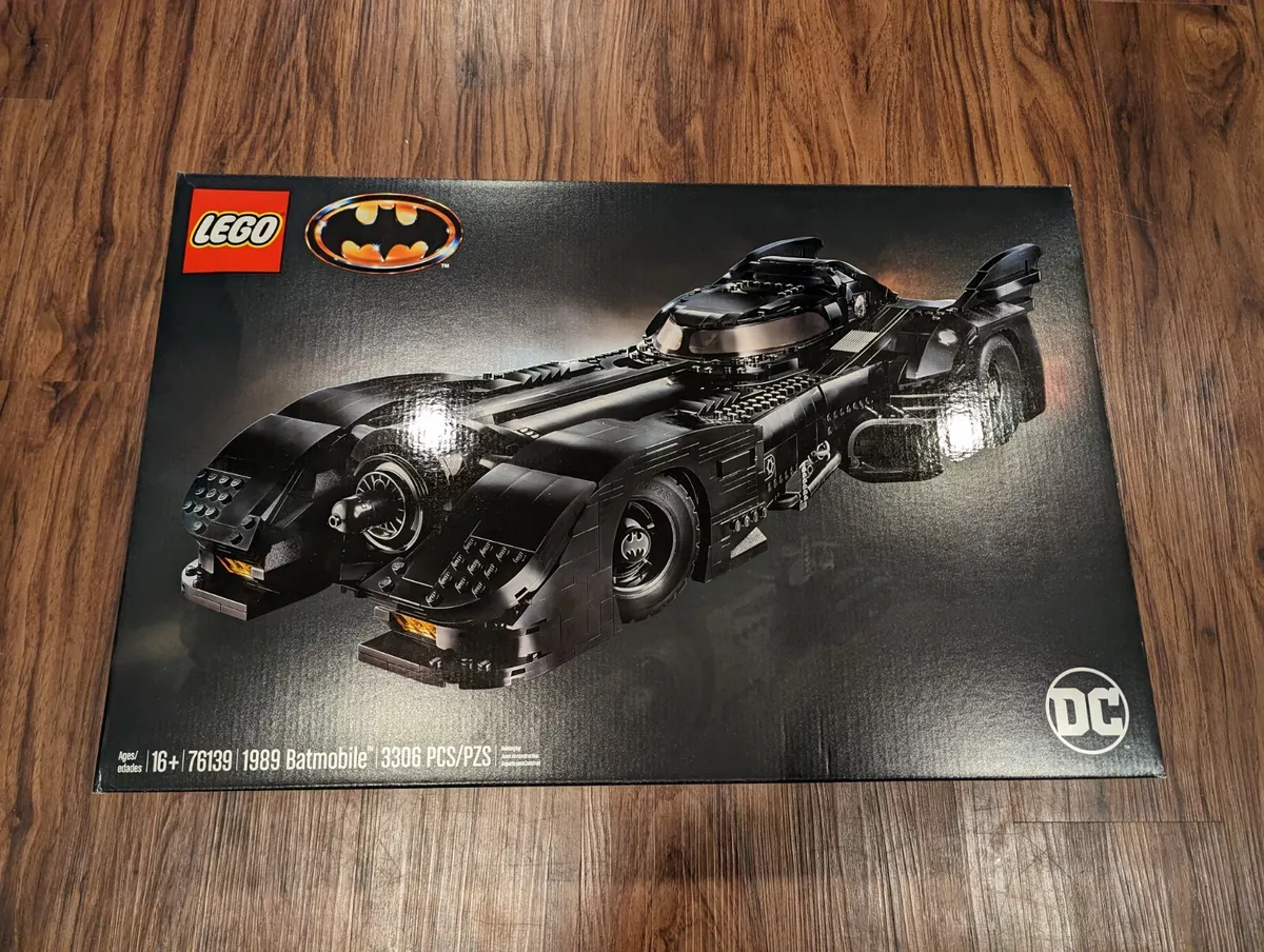 LEGO® DC Comics Super Heroes Review: 76139 1989 Batmobile – The