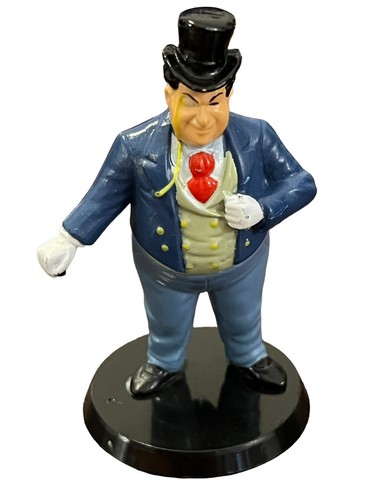DC Comics Mini Figures 3 Batmans, Penguin, Two-Face 2.75" Tall except Penguin - Picture 21 of 24