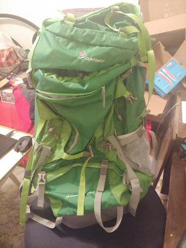 NEW? MOUNTAINTOP ADVENTURE 70L INTERNAL 