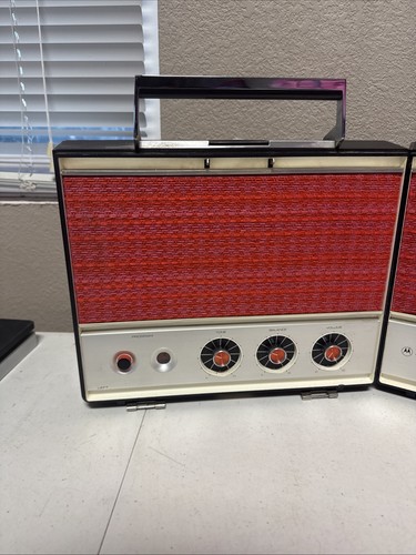 RARE Vtg Modern Eames Era Motorola GP81GU Folding Portable 8 Track Player (D) - Picture 2 of 17