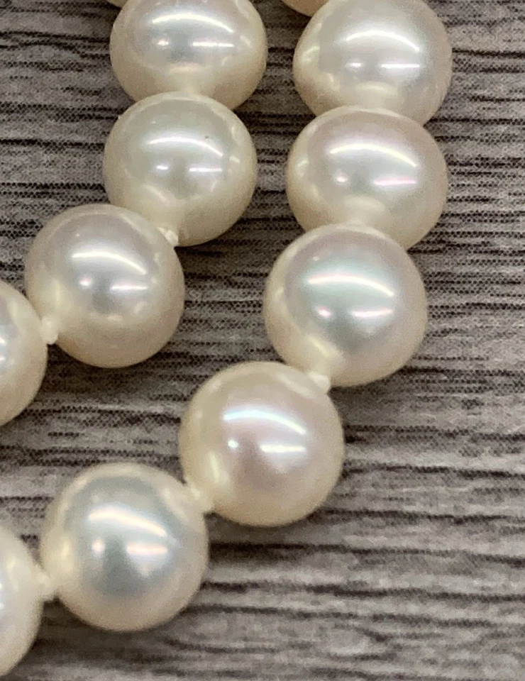 "Collar vintage de perlas cultivadas de 6 mm con broche de oro 14K 585 17,5"" anudado a mano 24,76 g" Foto 3 de 4