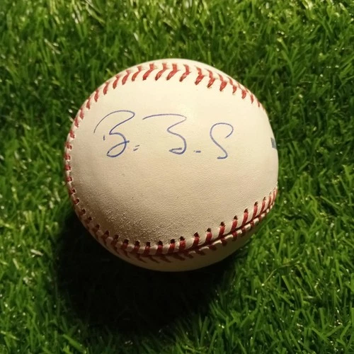 Barry Bonds Autographed Official MLB Baseball Very Clean!