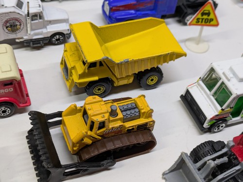 Vintage Hot Wheels Matchbox Diecast City Trucks Construction Vehicles, Mixed Lot - Picture 12 of 19