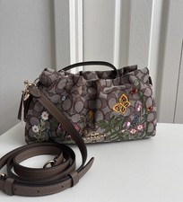 Coach Faye Shoulder Bag In Signature Jacquard...