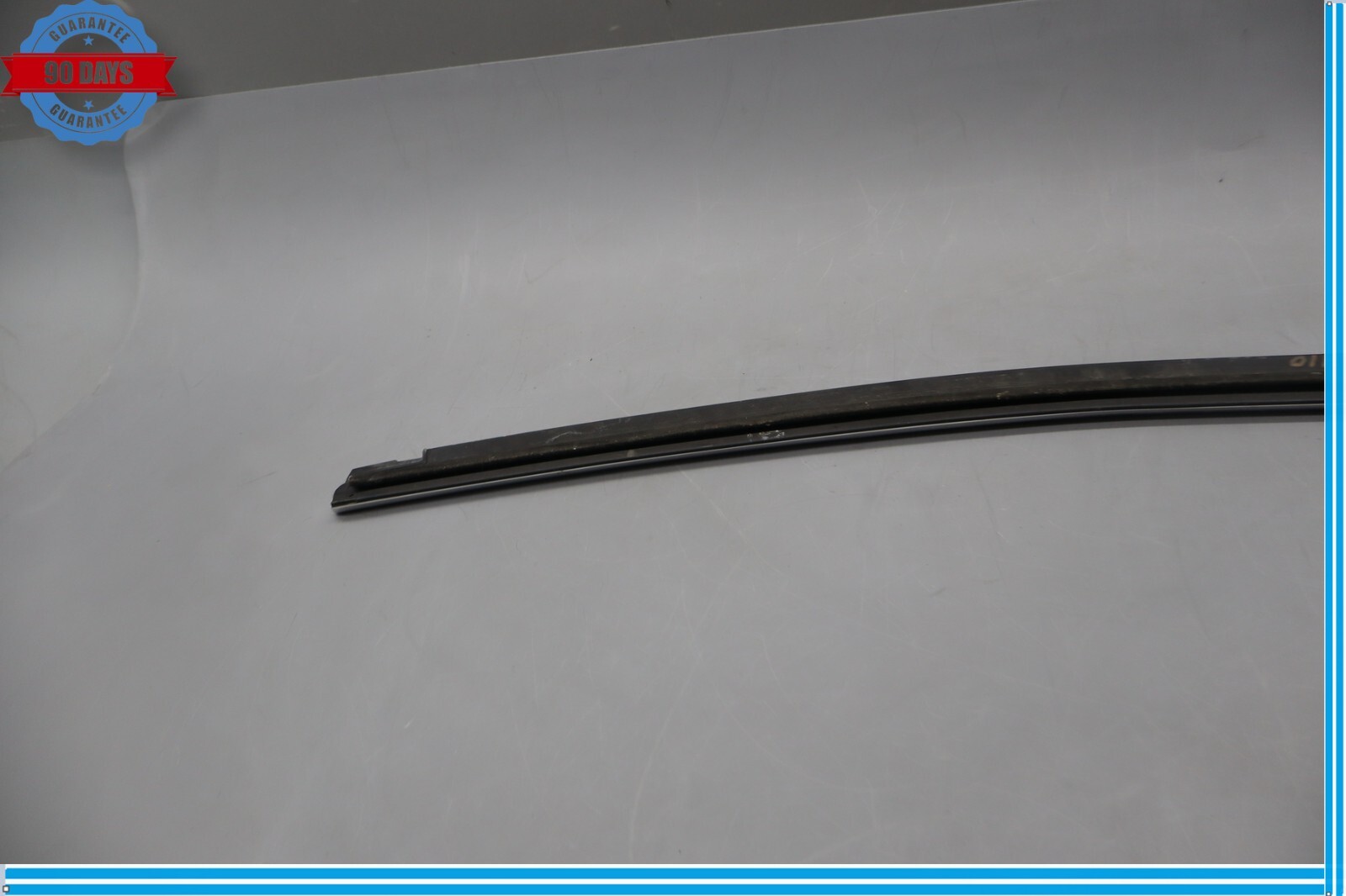 14-20 Maserati Ghibli Rear Right Passenger Side Door Window Belt Molding Oem