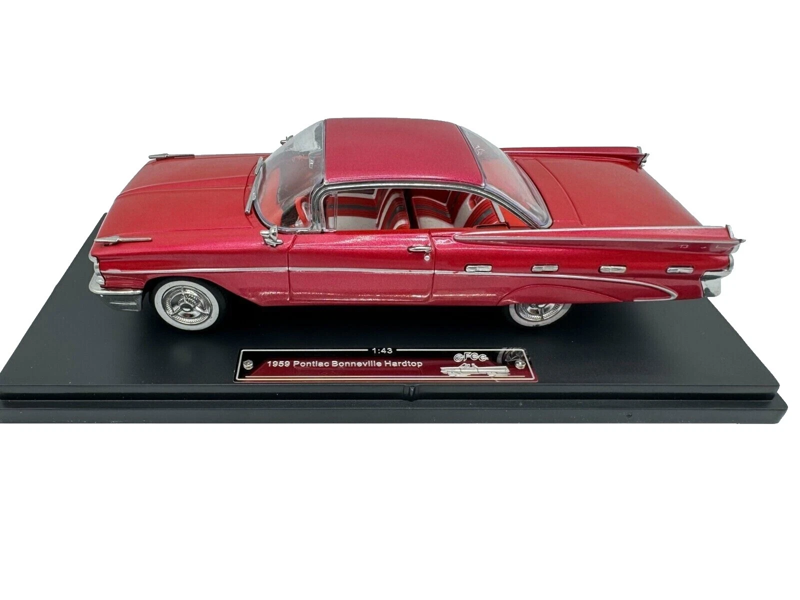 Pontiac 1:43 Diecast & Toy Vehicles