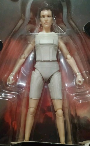 Stranger Things The Void Series Eleven 6" Action Figure Bandai - 第 1/7 張圖片