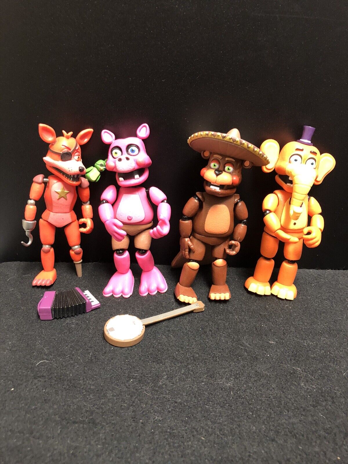  Funko Action Figure: Five Nights at Freddy's (FNAF) - PizzaPlex  - Montgomery Gator - FNAF Pizza Simulator - Collectible - Gift Idea -  Official Merchandise - for Boys, Girls, Kids & Adults : Funko: Everything  Else