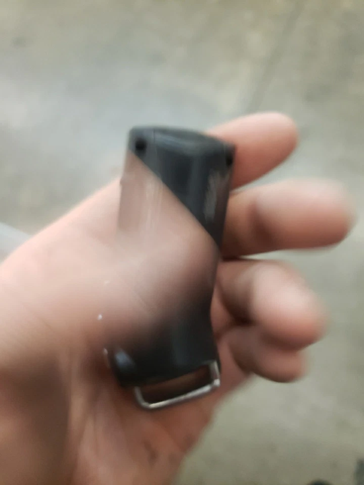 iRiver T 10 Blue (1 GB) Digital MP3 Media Player RARE! *untested  - Image 4 of 4