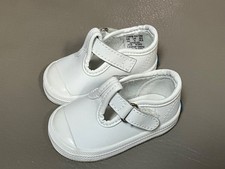 NWOB KEDS INFANT BOY/GIRL CHAMPION TOE CAP T-STRAP WHITE LEATHER SHOES SIZE 1 M