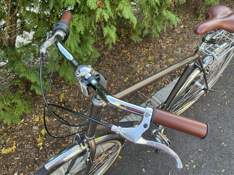 Breezer Down Town Ex City Bike 60cm Geared NYC style Bike - Image 2 of 4