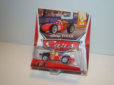 Mattel Disney Pixar CARS 2 Modellauto Mama Bernoulli in OVP (selten) wie NEU