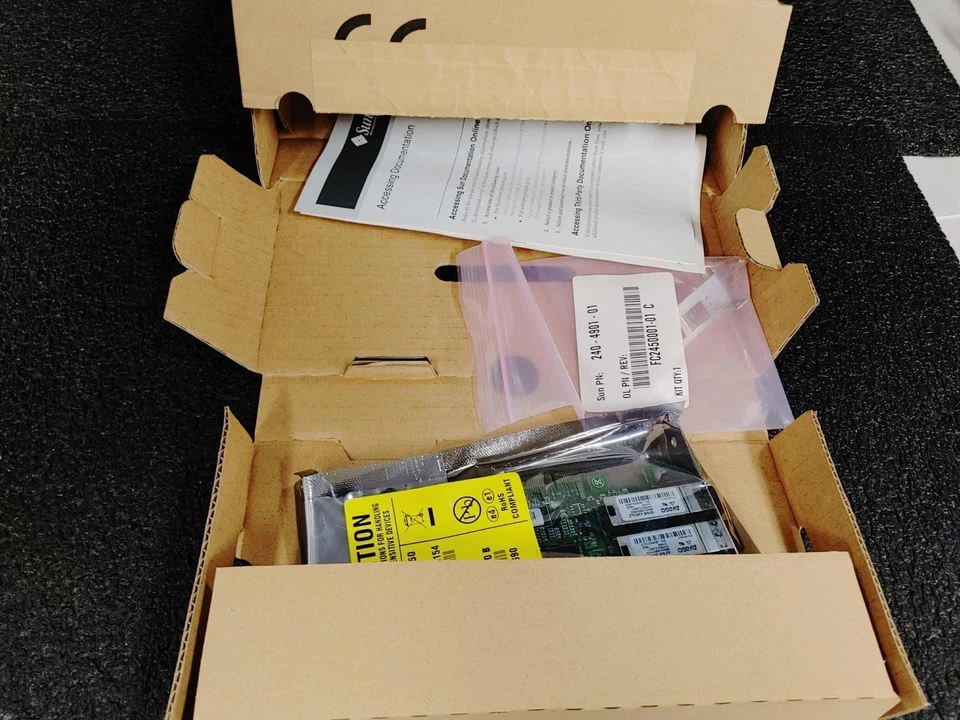 Sun Microsystems 594-2018-01 SG-XPCIE2FC-QF-4 Dual Port 4GB/S FC PCI-E Adapter - Image 3 of 4