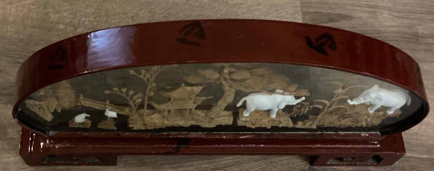 Picture 4 of 12