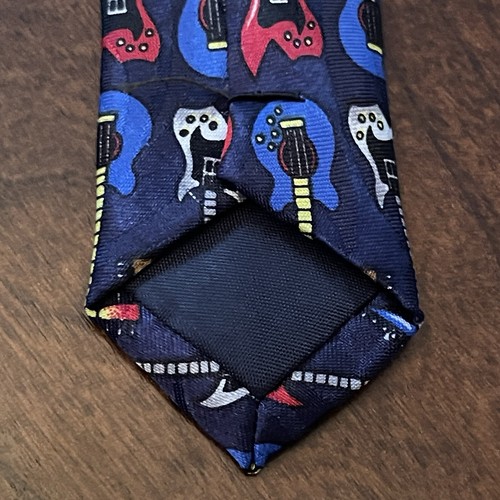 Vintage Steven Harris Blue Polyester Men’s Neck Tie Made In Korea guitar print - Picture 7 of 9